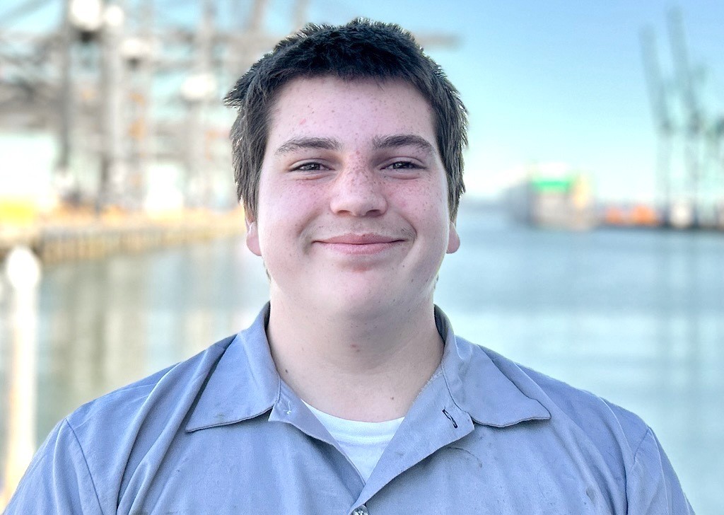 Headshot of Port of Tacoma Equipment Maintenance intern